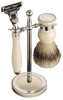 DALVEY SET CLASSICO DA BARBA CON SUPPORTO (FINITURE AVORIO)